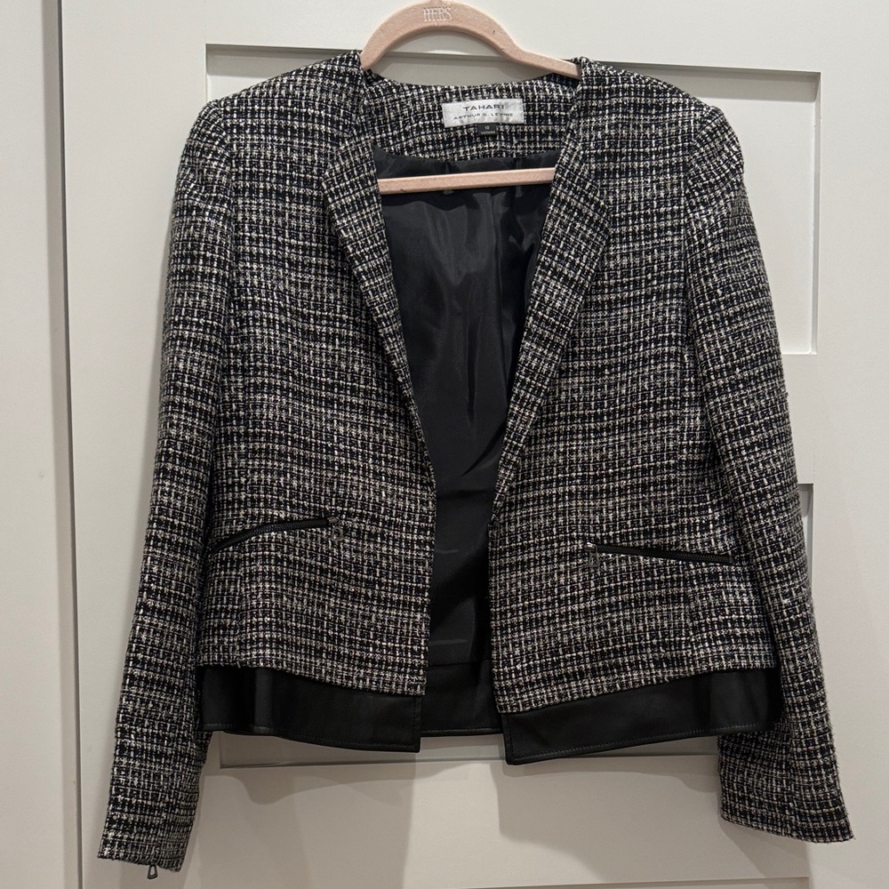 Tahari ASL Monochrome Tweed Blazer with Black Trim